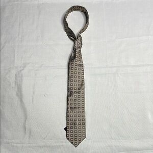 JOS. A. BANK Brown Geometric Patterned Tie